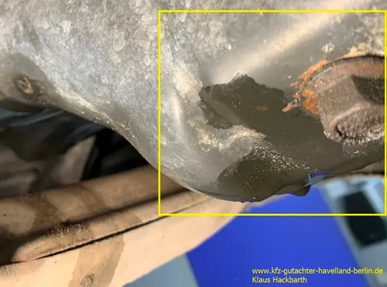 Nissan Micra K11: undichter Motor, abtropfendes Öl, zweite Ansicht