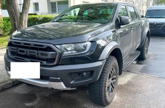 Ford Ranger Raptor: Gesamtansicht von vorn links