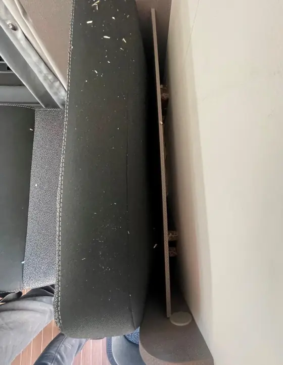 Teilintegriertes Wohnmobil auf Fiat Ducato: Innenraum, Verkleidung im Detail