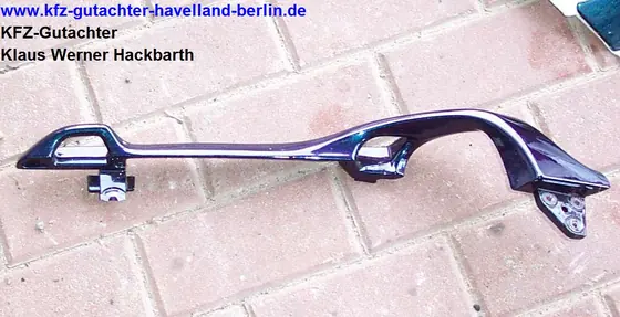 Yamaha GTS 1000 A: abgebauter Haltegriff
